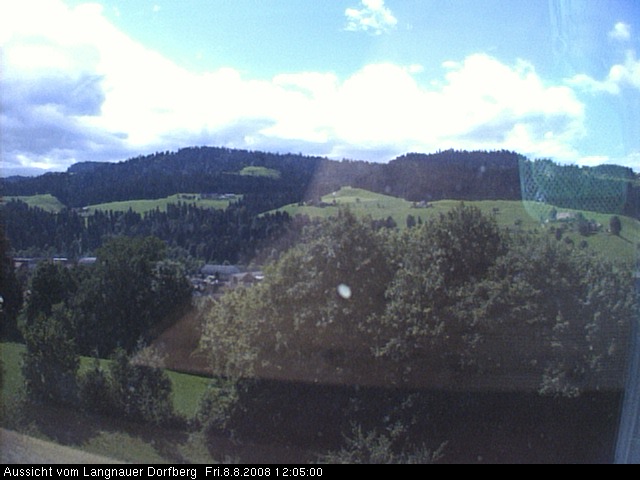 Webcam-Bild: Aussicht vom Dorfberg in Langnau 20080808-120500