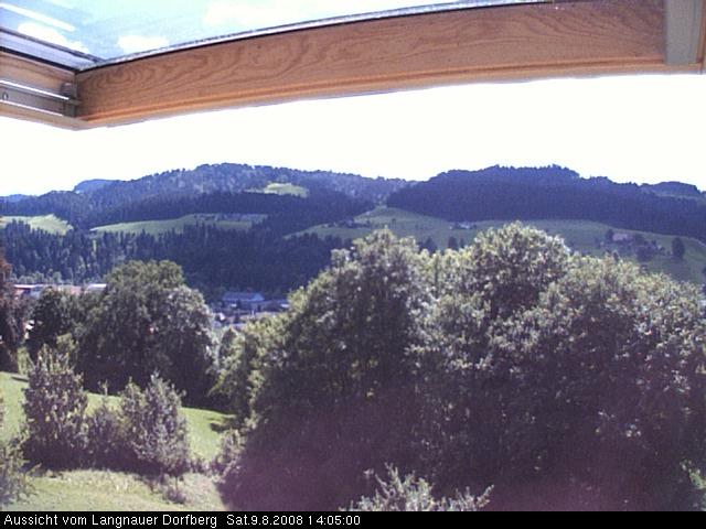 Webcam-Bild: Aussicht vom Dorfberg in Langnau 20080809-140500