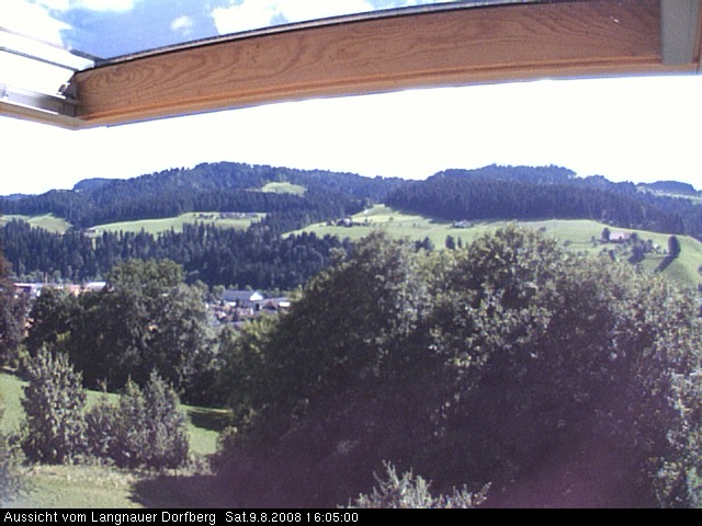 Webcam-Bild: Aussicht vom Dorfberg in Langnau 20080809-160500