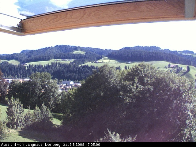 Webcam-Bild: Aussicht vom Dorfberg in Langnau 20080809-170500
