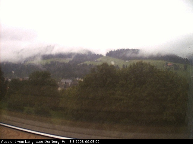Webcam-Bild: Aussicht vom Dorfberg in Langnau 20080815-090500