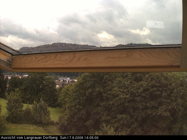 Webcam-Bild: Aussicht vom Dorfberg in Langnau 20080817-160500