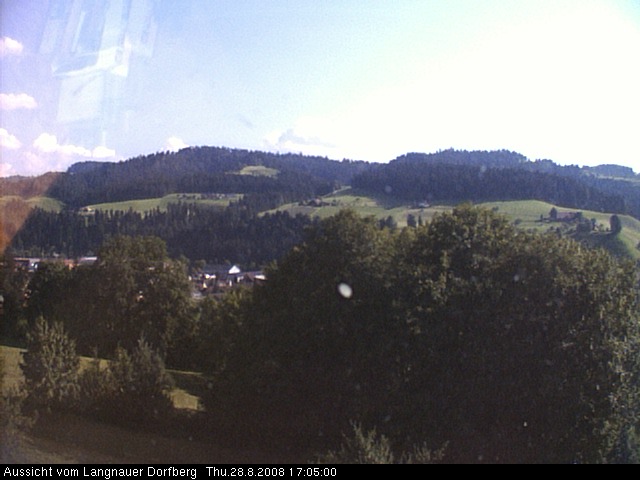 Webcam-Bild: Aussicht vom Dorfberg in Langnau 20080828-170500