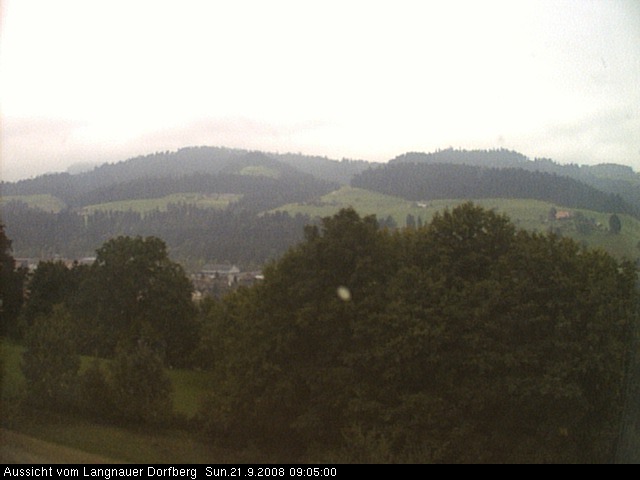 Webcam-Bild: Aussicht vom Dorfberg in Langnau 20080921-090500