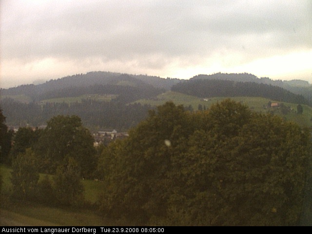 Webcam-Bild: Aussicht vom Dorfberg in Langnau 20080923-080500