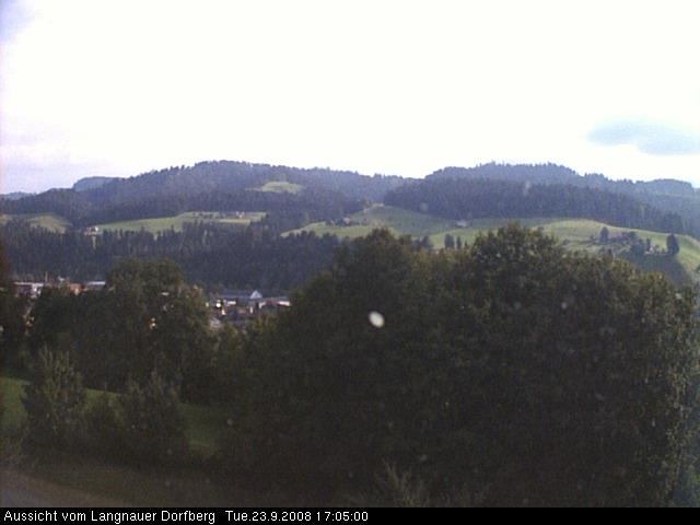 Webcam-Bild: Aussicht vom Dorfberg in Langnau 20080923-170500