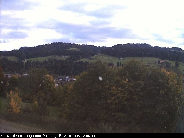 Webcam-Bild: Aussicht vom Dorfberg in Langnau 20081003-180500