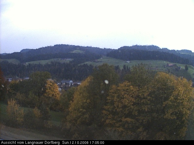 Webcam-Bild: Aussicht vom Dorfberg in Langnau 20081012-170500