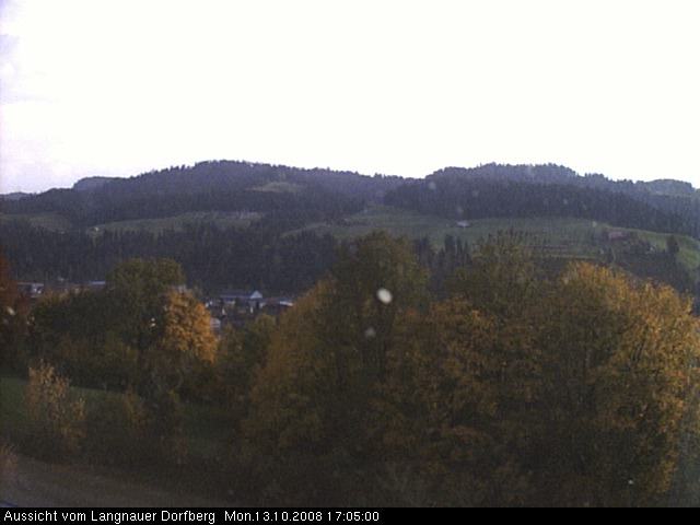 Webcam-Bild: Aussicht vom Dorfberg in Langnau 20081013-170500