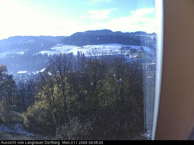 Webcam-Bild: Aussicht vom Dorfberg in Langnau 20081103-090500