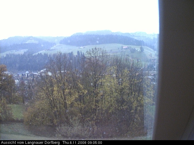 Webcam-Bild: Aussicht vom Dorfberg in Langnau 20081106-090500