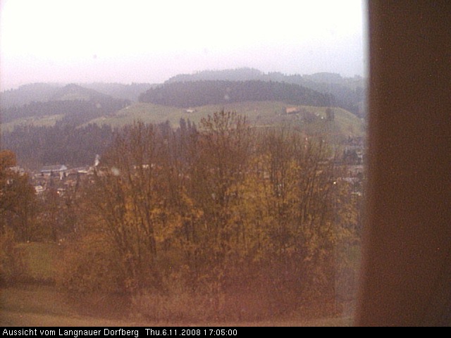 Webcam-Bild: Aussicht vom Dorfberg in Langnau 20081106-170500