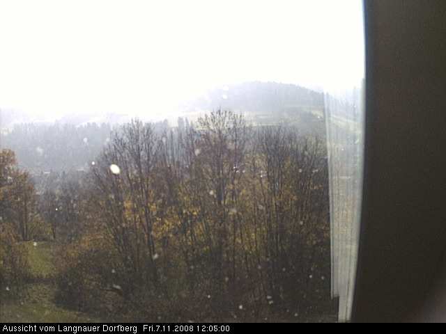 Webcam-Bild: Aussicht vom Dorfberg in Langnau 20081107-120500