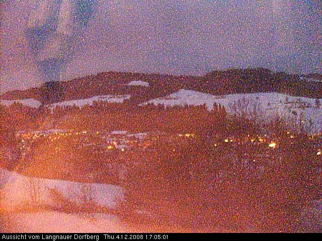Webcam-Bild: Aussicht vom Dorfberg in Langnau 20081204-170500