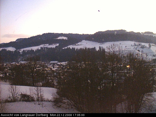 Webcam-Bild: Aussicht vom Dorfberg in Langnau 20081222-170500