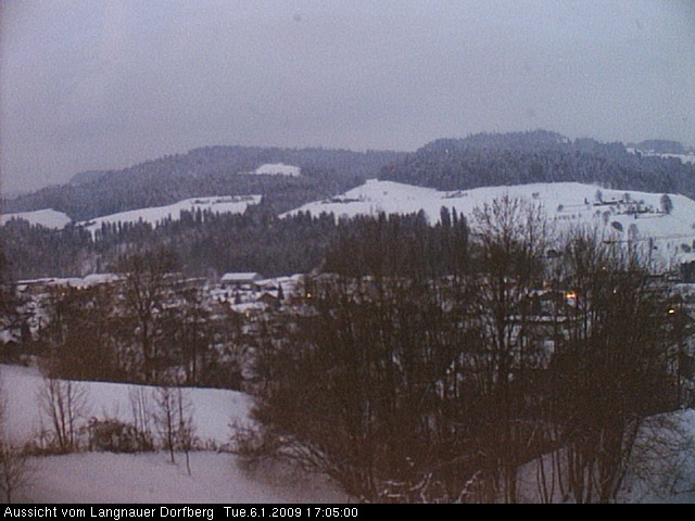 Webcam-Bild: Aussicht vom Dorfberg in Langnau 20090106-170500