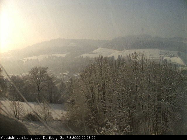 Webcam-Bild: Aussicht vom Dorfberg in Langnau 20090307-090500