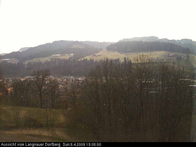 Webcam-Bild: Aussicht vom Dorfberg in Langnau 20090405-150500