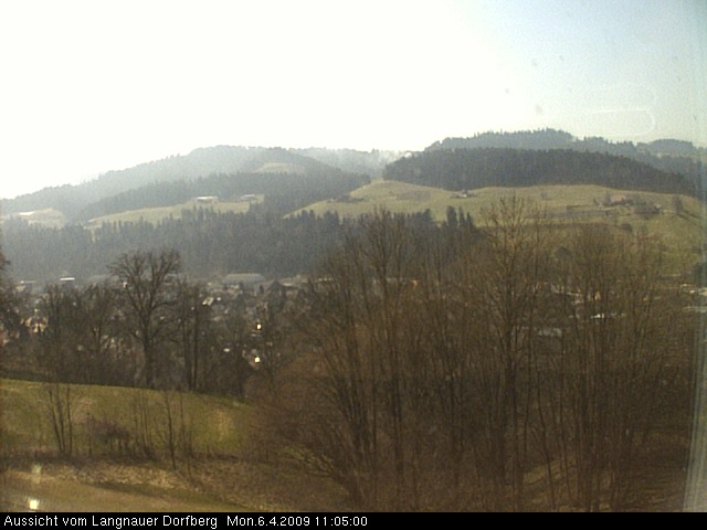Webcam-Bild: Aussicht vom Dorfberg in Langnau 20090406-110500