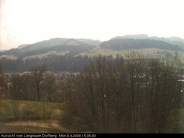 Webcam-Bild: Aussicht vom Dorfberg in Langnau 20090406-150500