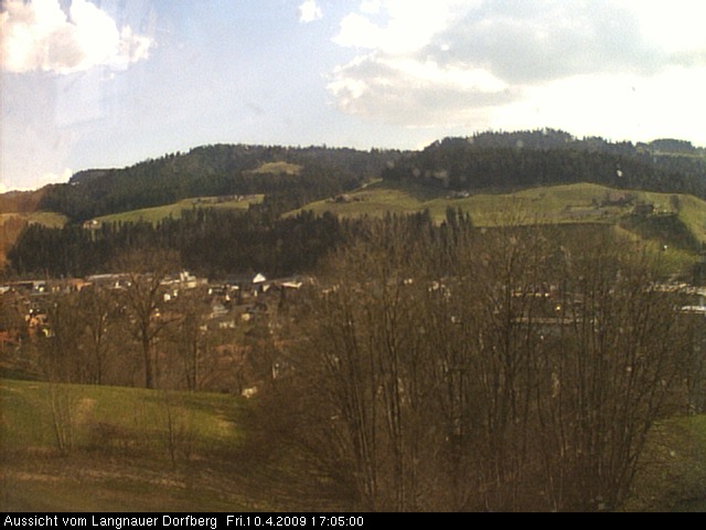 Webcam-Bild: Aussicht vom Dorfberg in Langnau 20090410-170500