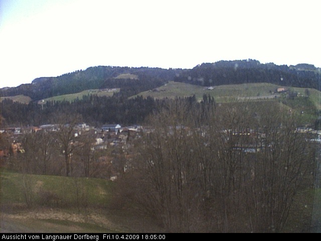 Webcam-Bild: Aussicht vom Dorfberg in Langnau 20090410-180500