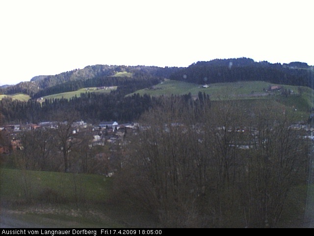 Webcam-Bild: Aussicht vom Dorfberg in Langnau 20090417-180500