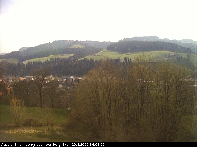 Webcam-Bild: Aussicht vom Dorfberg in Langnau 20090420-160500