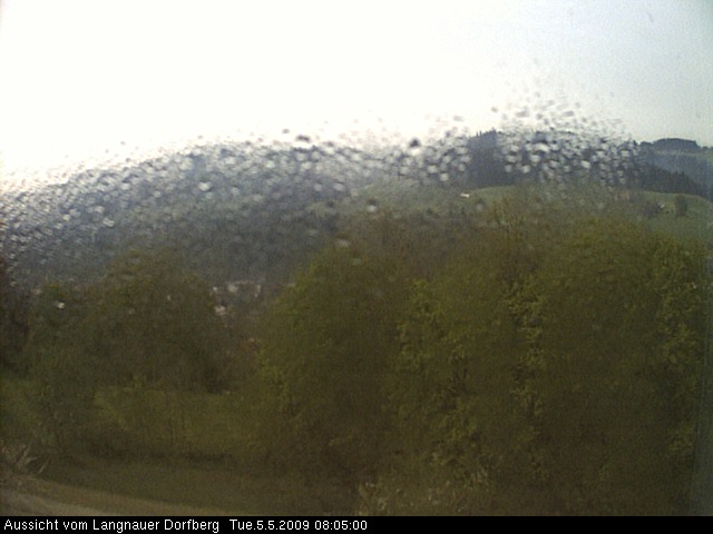Webcam-Bild: Aussicht vom Dorfberg in Langnau 20090505-080500