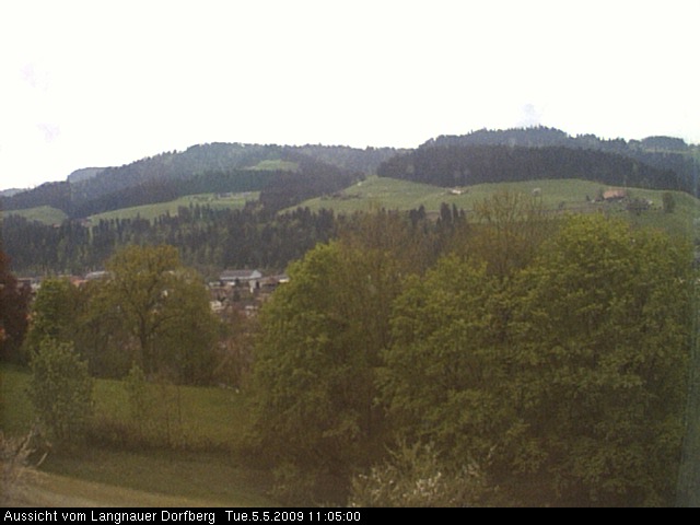 Webcam-Bild: Aussicht vom Dorfberg in Langnau 20090505-110500