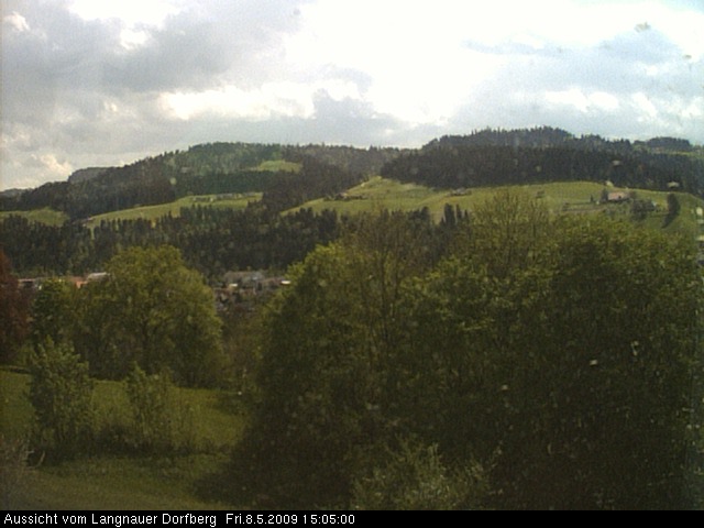 Webcam-Bild: Aussicht vom Dorfberg in Langnau 20090508-150500