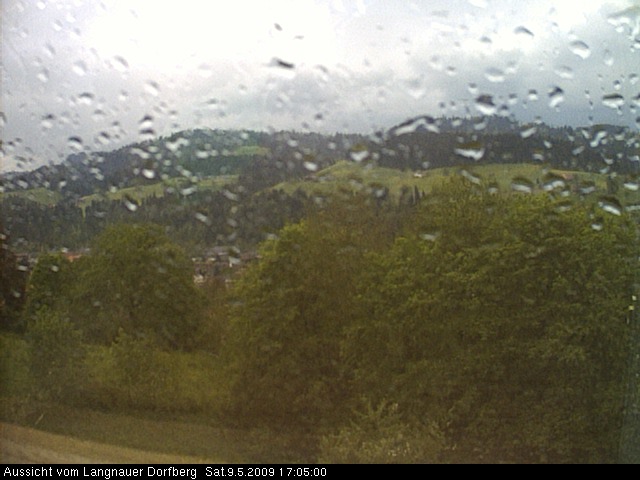 Webcam-Bild: Aussicht vom Dorfberg in Langnau 20090509-170500