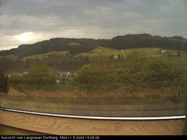 Webcam-Bild: Aussicht vom Dorfberg in Langnau 20090511-150500