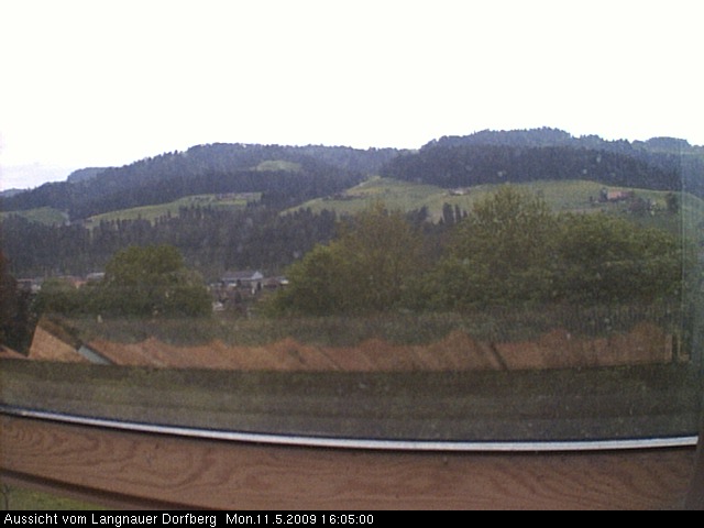 Webcam-Bild: Aussicht vom Dorfberg in Langnau 20090511-160500
