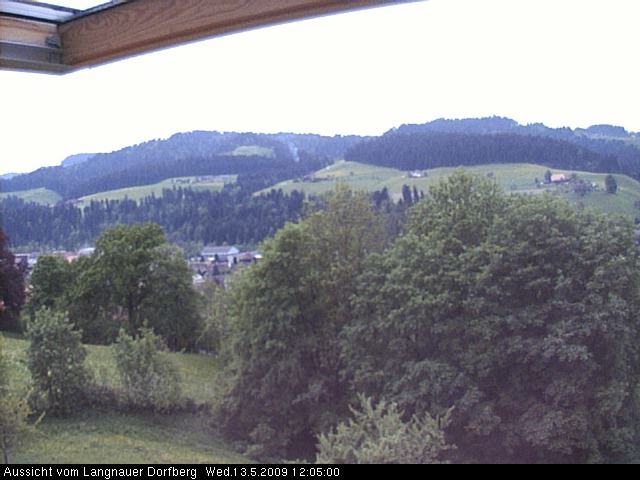 Webcam-Bild: Aussicht vom Dorfberg in Langnau 20090513-120500