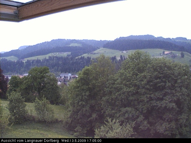 Webcam-Bild: Aussicht vom Dorfberg in Langnau 20090513-170500