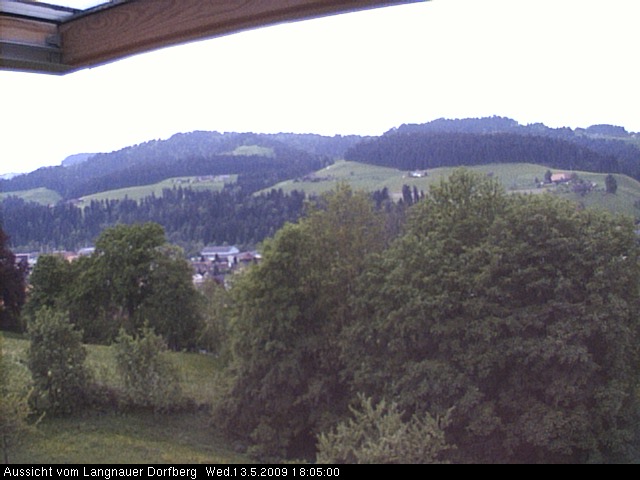 Webcam-Bild: Aussicht vom Dorfberg in Langnau 20090513-180500