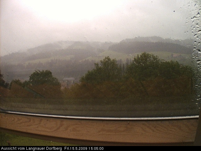 Webcam-Bild: Aussicht vom Dorfberg in Langnau 20090515-150500