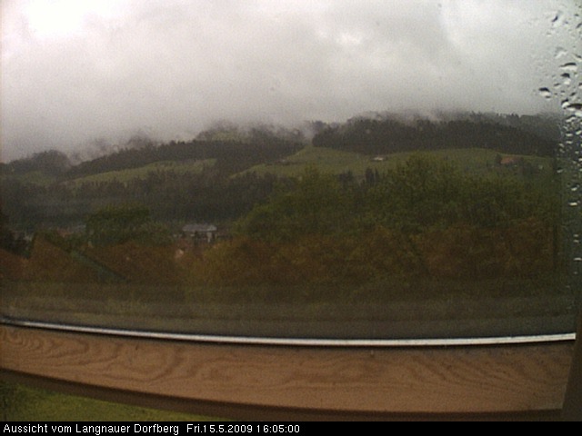 Webcam-Bild: Aussicht vom Dorfberg in Langnau 20090515-160500