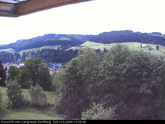 Webcam-Bild: Aussicht vom Dorfberg in Langnau 20090516-120500