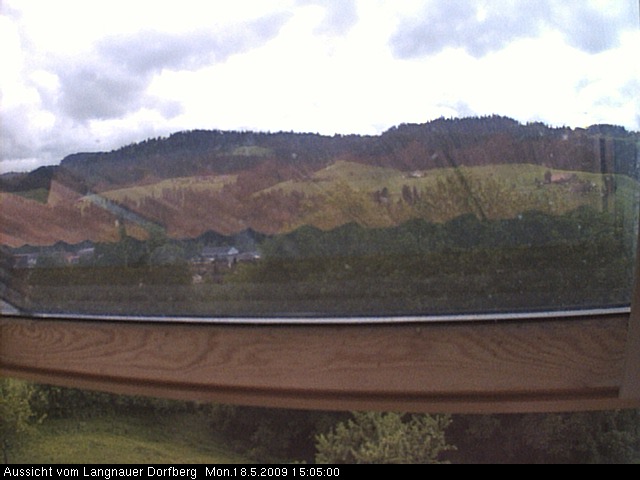 Webcam-Bild: Aussicht vom Dorfberg in Langnau 20090518-150500