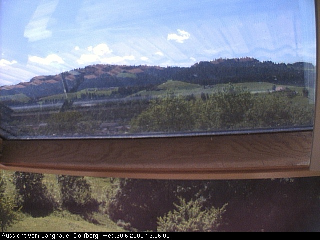 Webcam-Bild: Aussicht vom Dorfberg in Langnau 20090520-120500