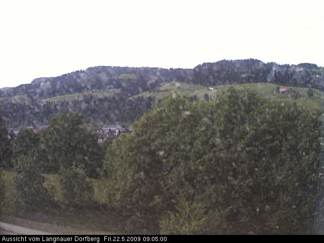 Webcam-Bild: Aussicht vom Dorfberg in Langnau 20090522-090500