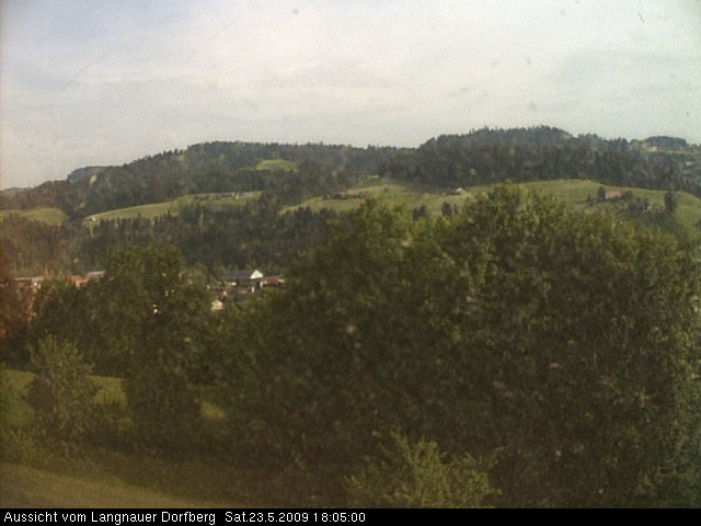 Webcam-Bild: Aussicht vom Dorfberg in Langnau 20090523-180500