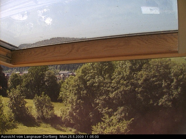 Webcam-Bild: Aussicht vom Dorfberg in Langnau 20090525-110500