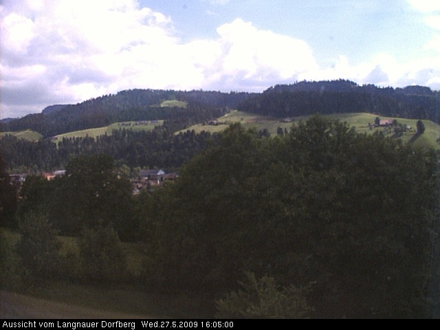Webcam-Bild: Aussicht vom Dorfberg in Langnau 20090527-160500