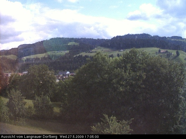 Webcam-Bild: Aussicht vom Dorfberg in Langnau 20090527-170500