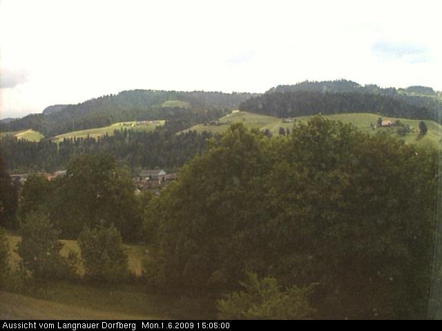 Webcam-Bild: Aussicht vom Dorfberg in Langnau 20090601-150500