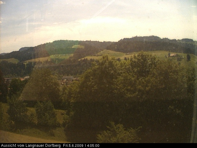 Webcam-Bild: Aussicht vom Dorfberg in Langnau 20090605-140500