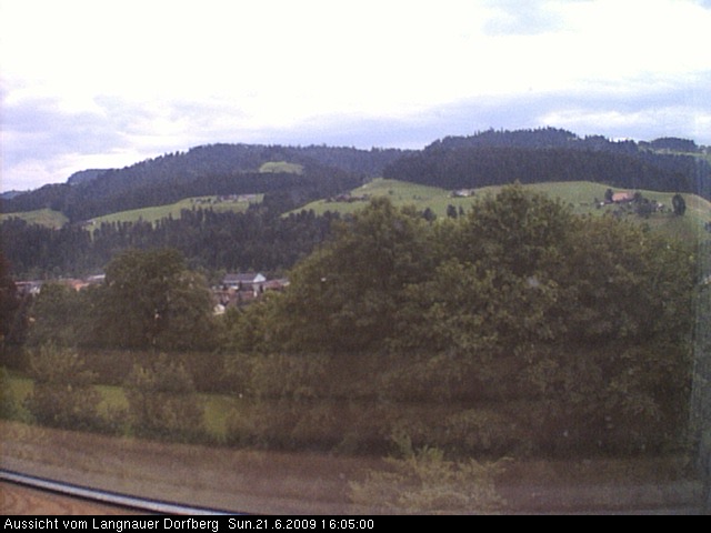 Webcam-Bild: Aussicht vom Dorfberg in Langnau 20090621-160500
